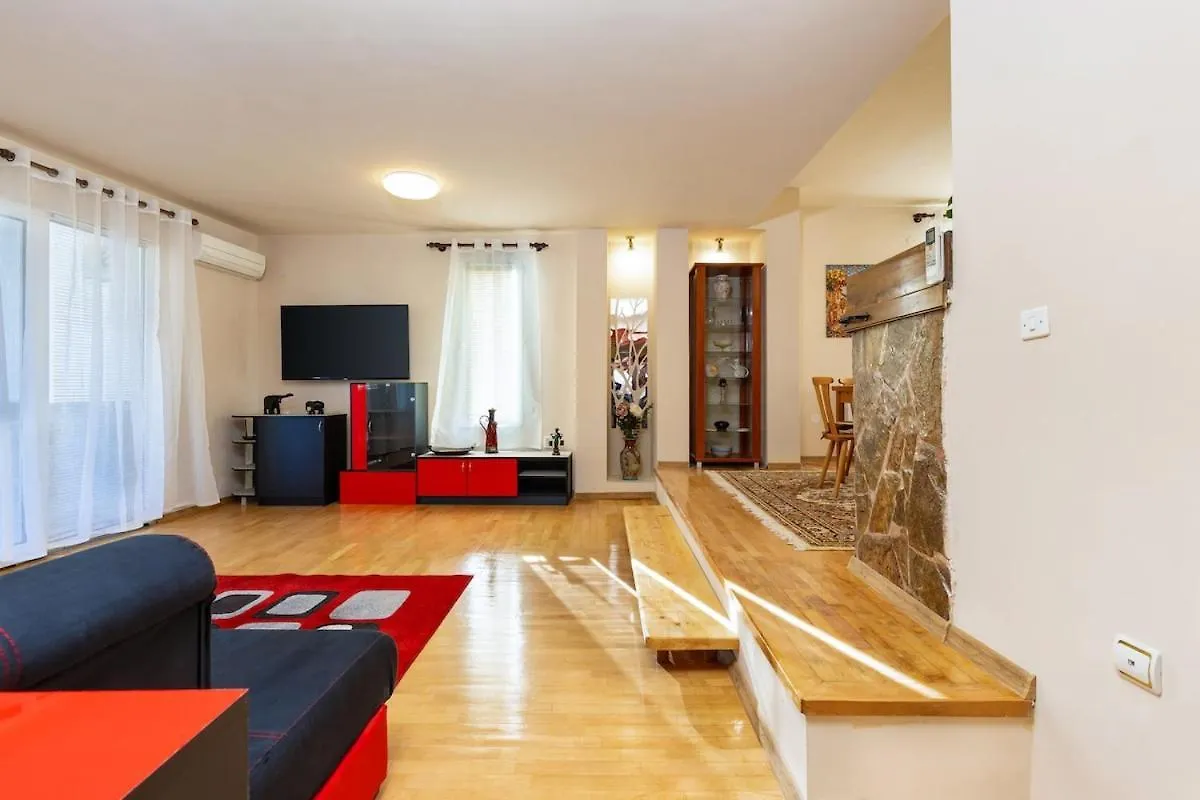 Stancho'S House 3Br Apartment Close To Old Town & Kapana District Plovdiv