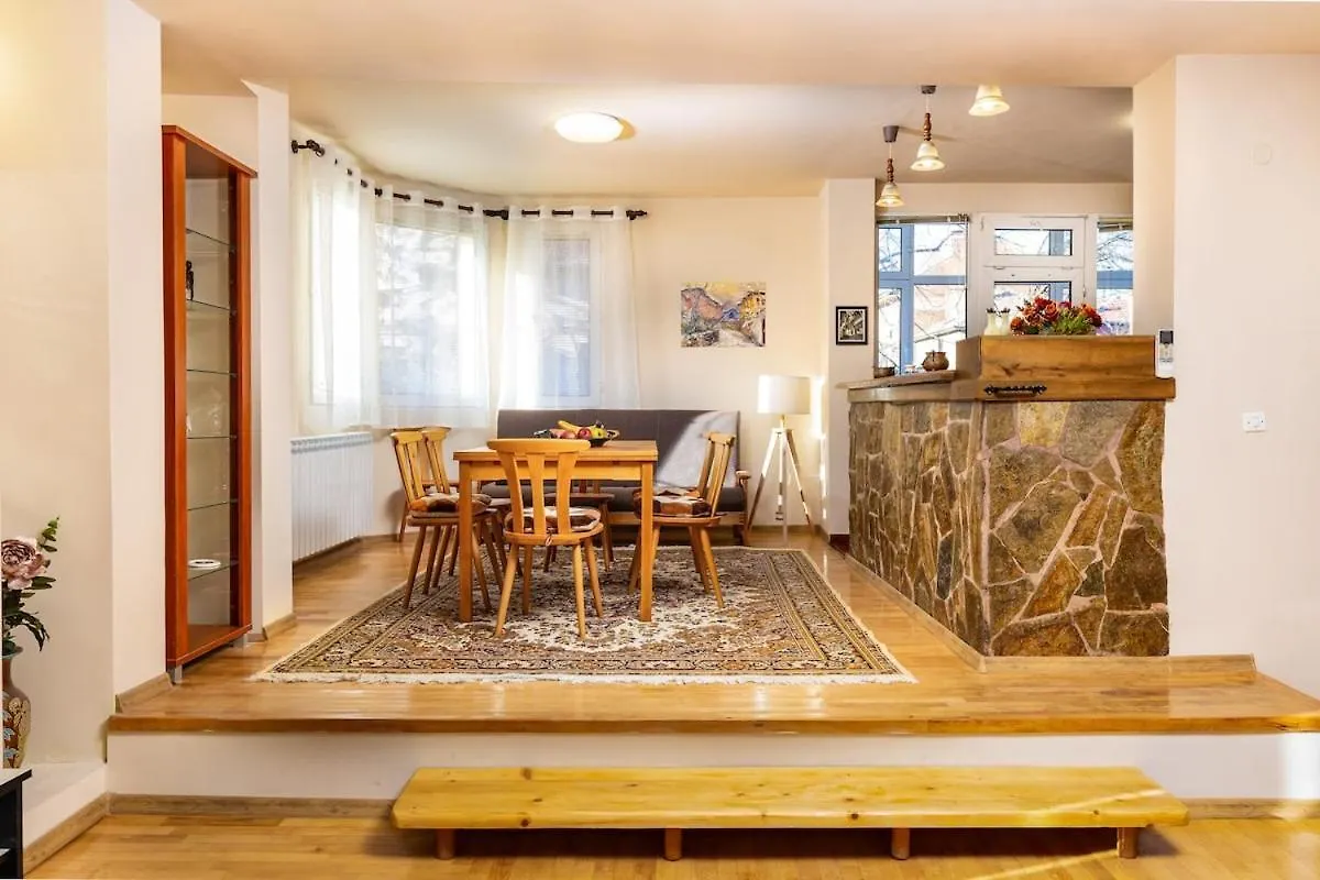 Stancho'S House 3Br Apartment Close To Old Town & Kapana District Plovdiv