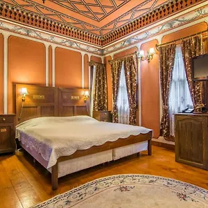3* Hotel Old Legends